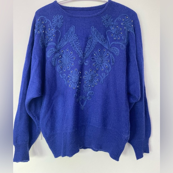 Cobalt Blue Vintage embroidered sweater with silver beading - Picture 3 of 5